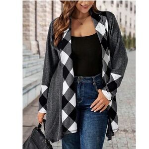 Plus Size Geometric Plaid Printed Long Sleeve Grey A-line Swing  Cardigan